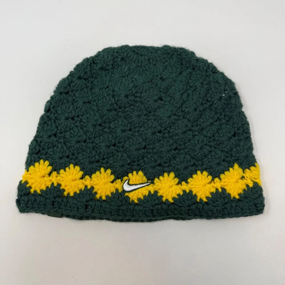 Nike Team Oregon Ducks‎ Crochet Beanie Green Yellow Floral Knit Hat F8RGP OSFM
